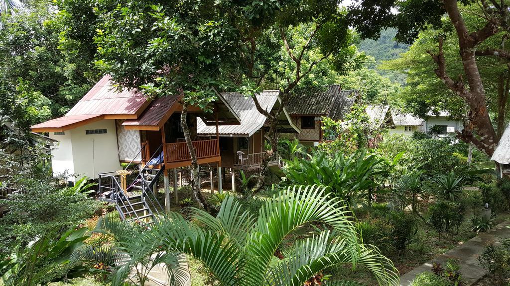 Khao Sok Jungle Huts Resort Khao Sok National Park Bagian luar foto